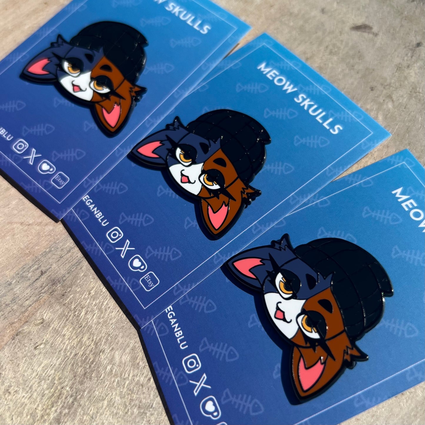 Meow Skulls Hard Enamel Pin